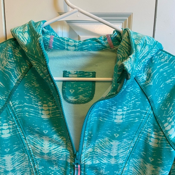 Ivivva by Lululemon jacket! Great condition. - Picture 5 of 5